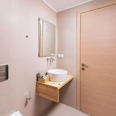 Nostos Brand New Private *